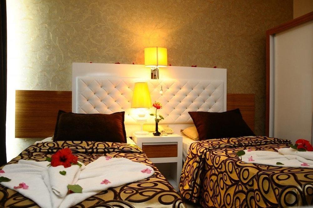 Club Tess Hotel Konaklı Екстериор снимка