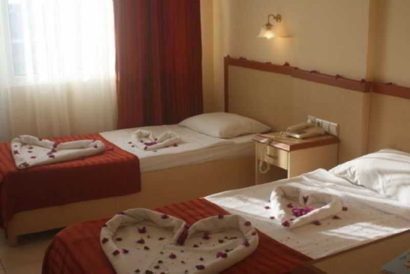 Club Tess Hotel Konaklı Екстериор снимка
